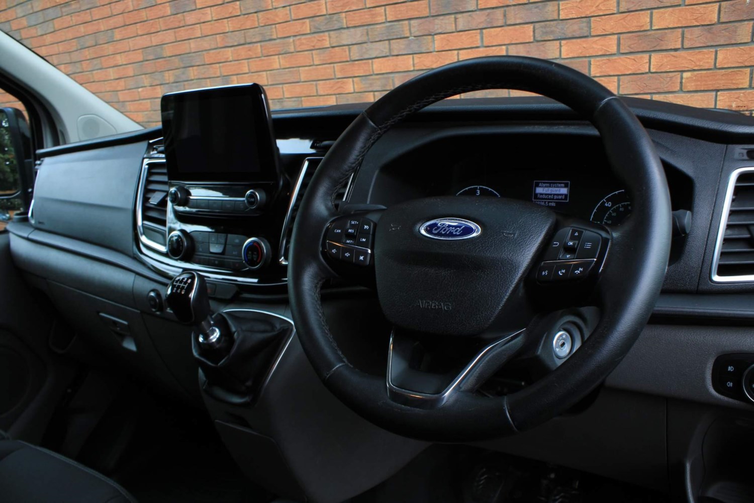 Ford Transit Custom Listing Image