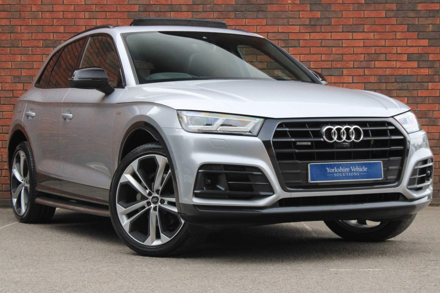 Audi Q5 Listing Image