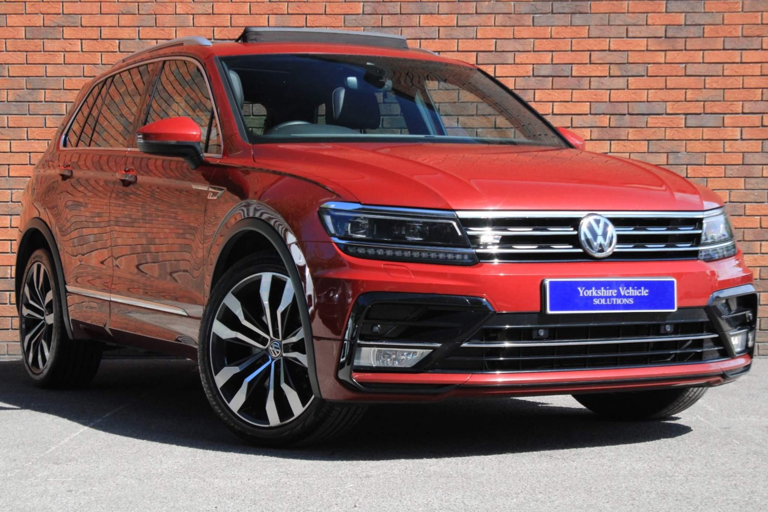 Volkswagen Tiguan Listing Image