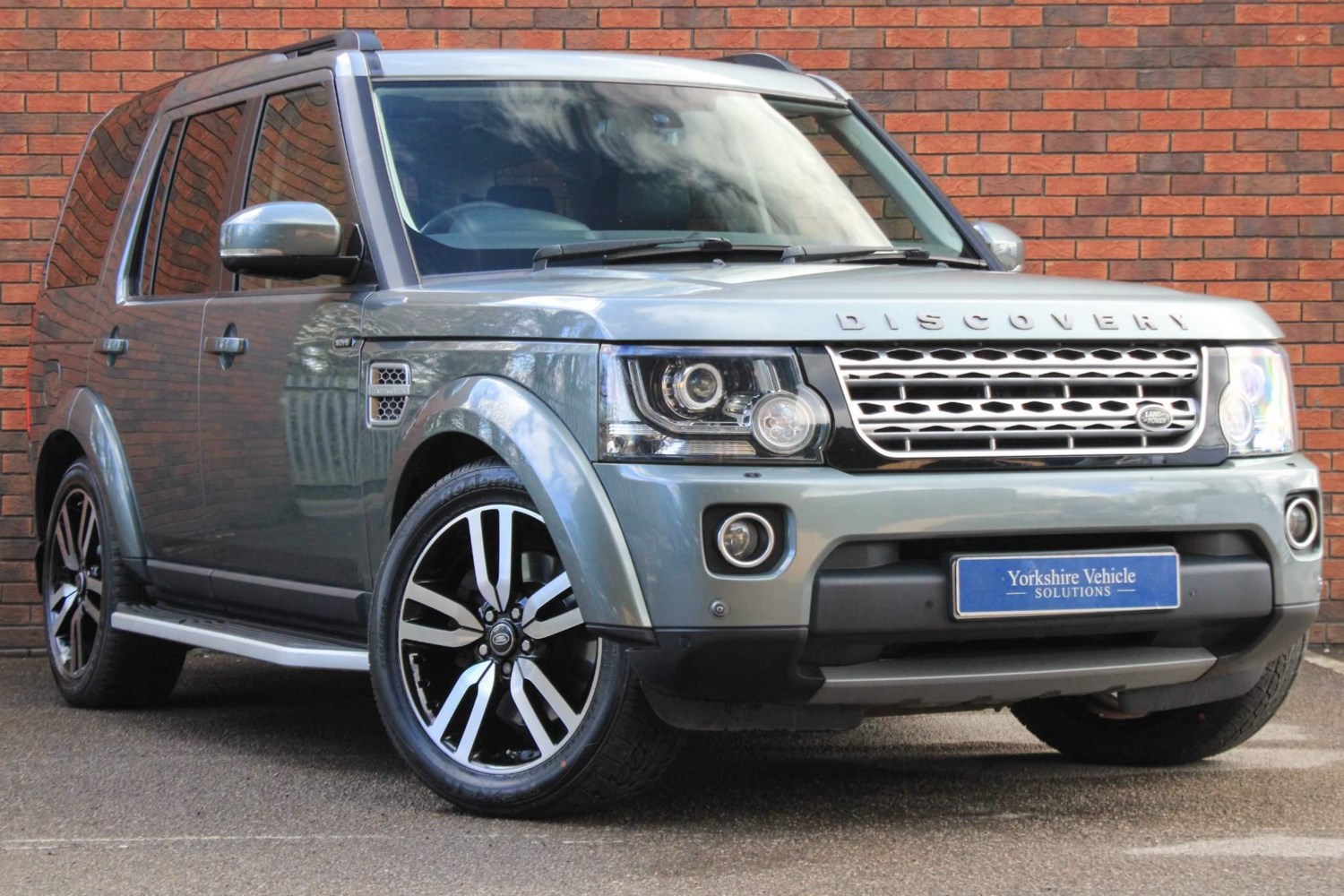 Land Rover Discovery 4 Listing Image