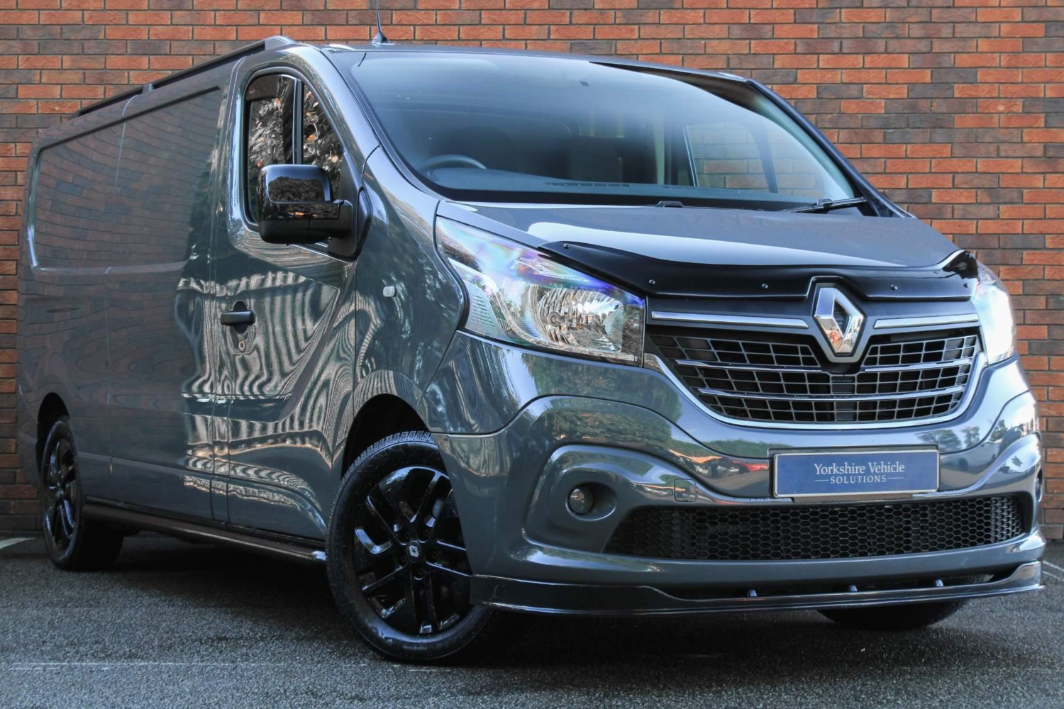 Renault Trafic Listing Image