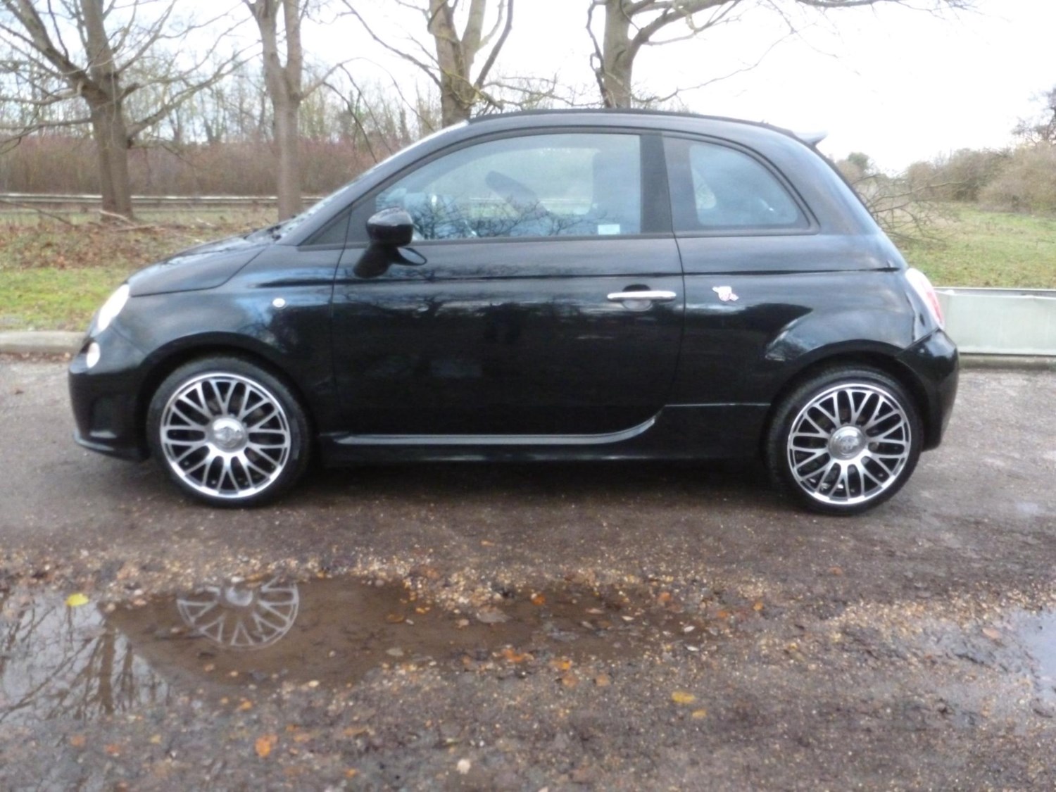 Fiat 500C Listing Image