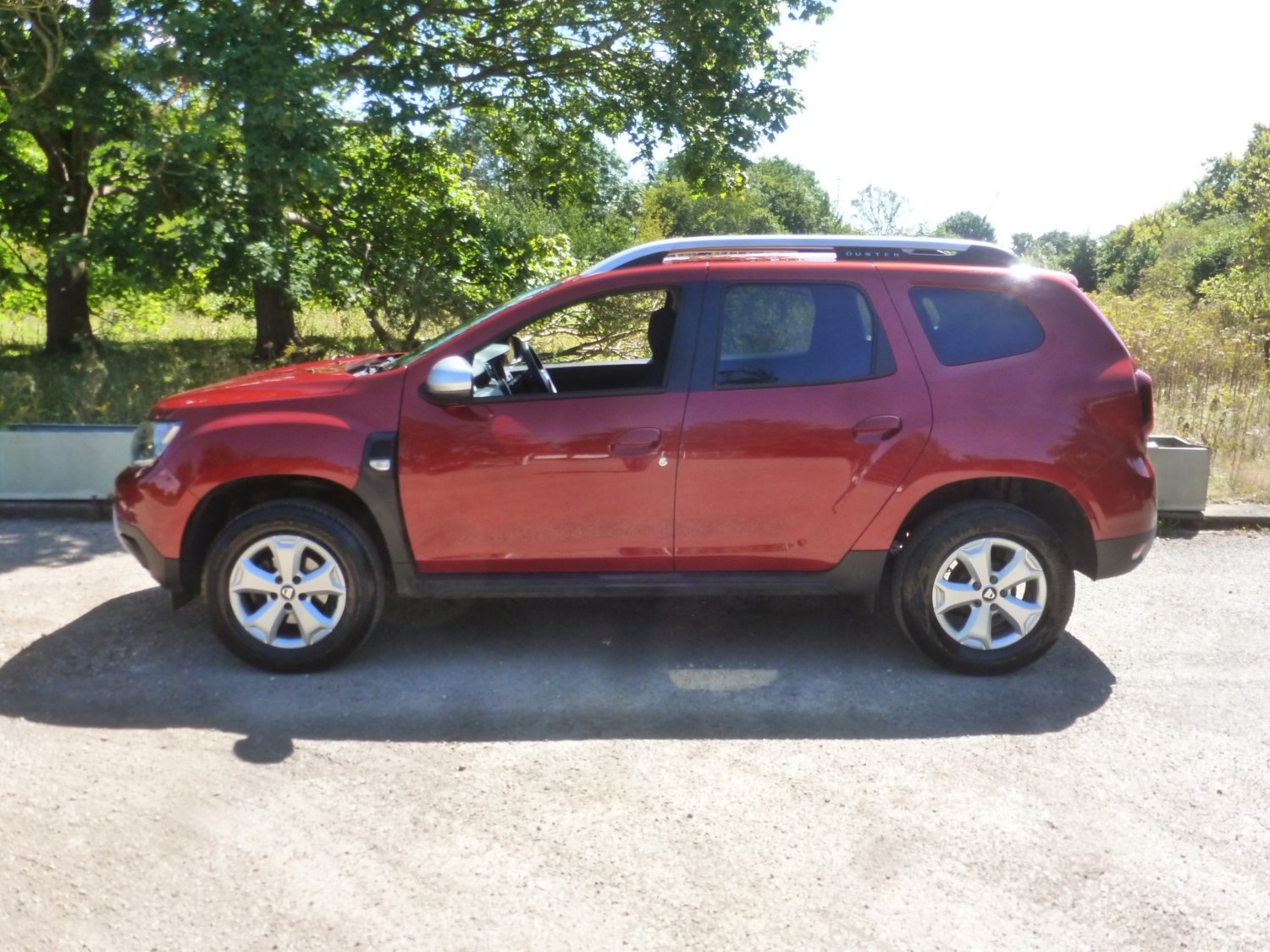 Dacia Duster Listing Image