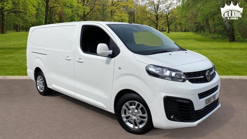 Vauxhall Vivaro Listing Image