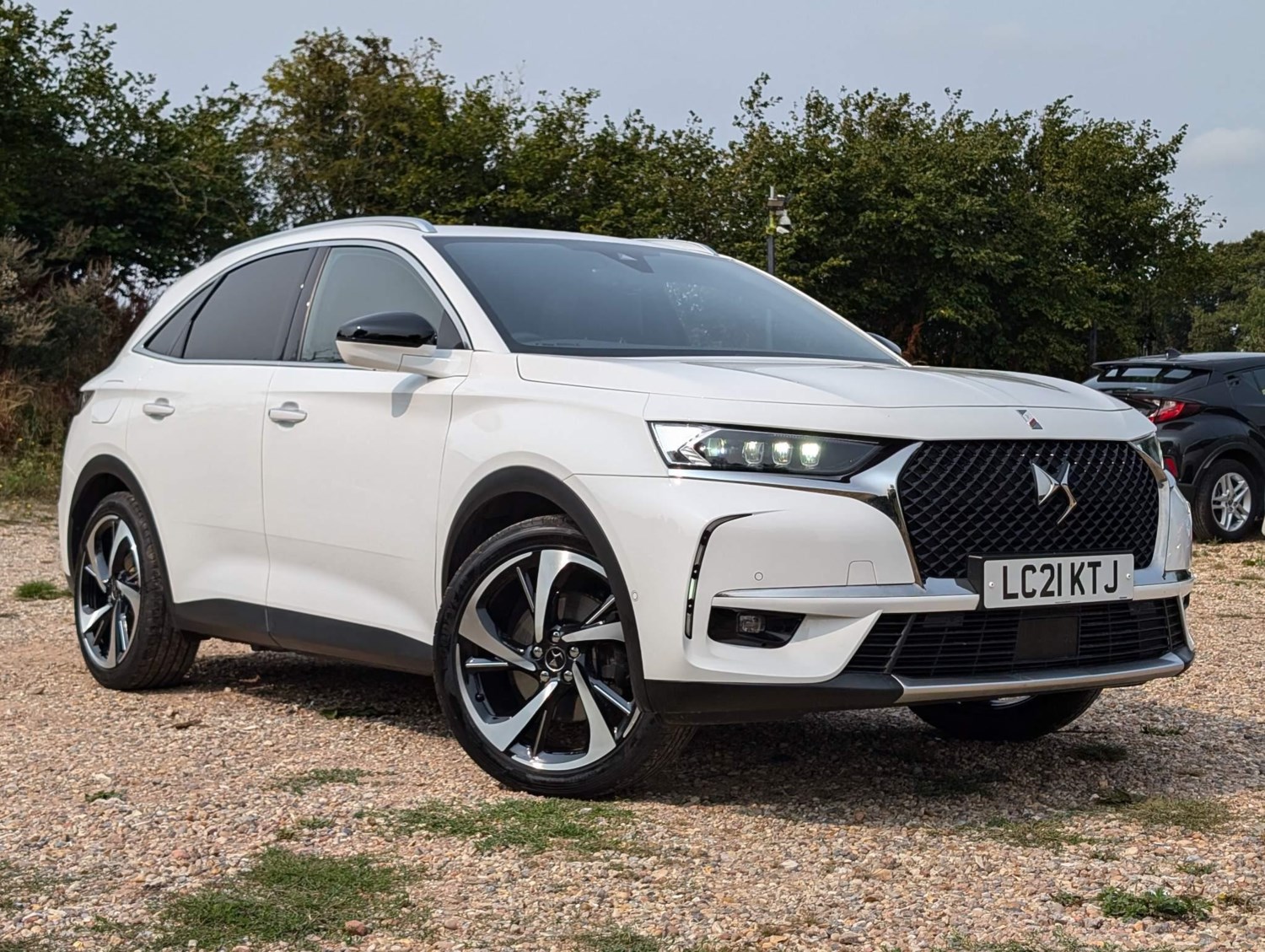 DS AUTOMOBILES DS 7 CROSSBACK Listing Image