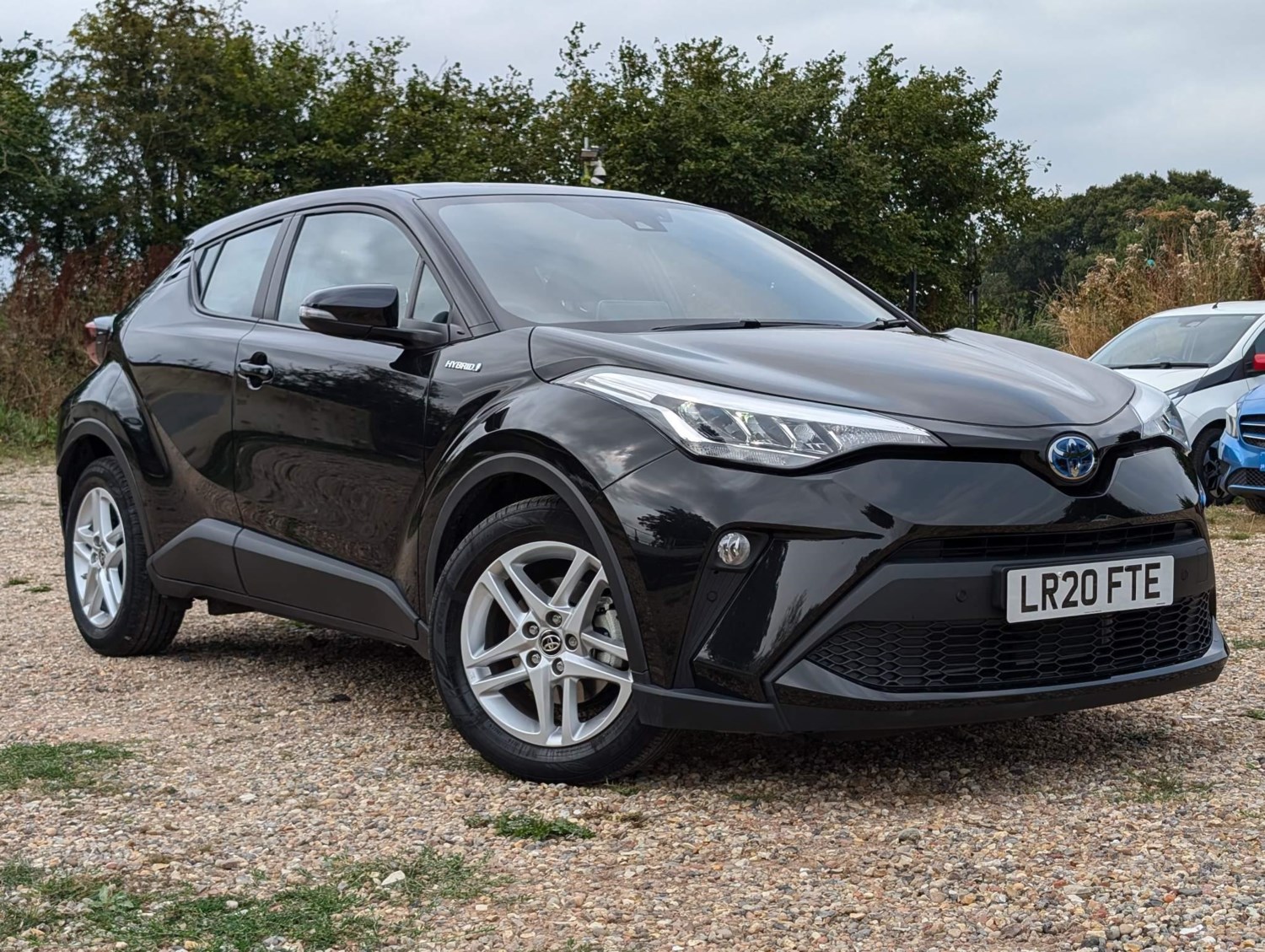 Toyota C-HR Listing Image