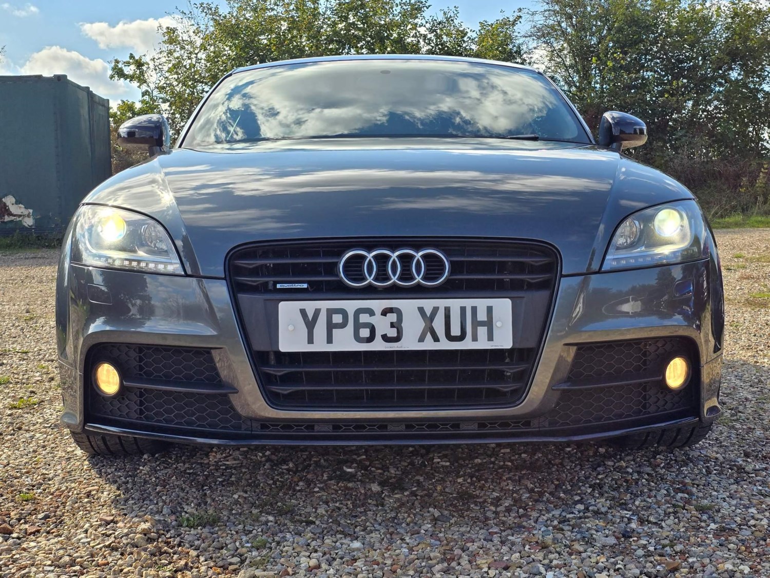 Audi TT Listing Image