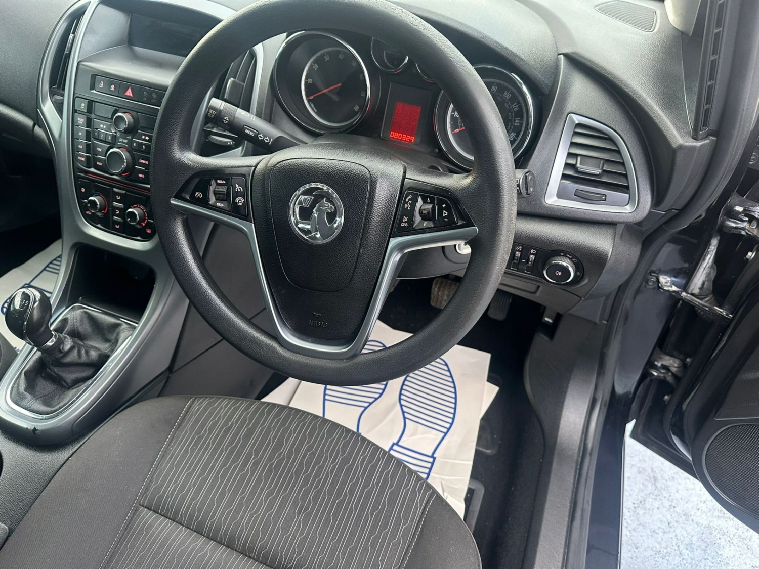 Vauxhall Astra Listing Image