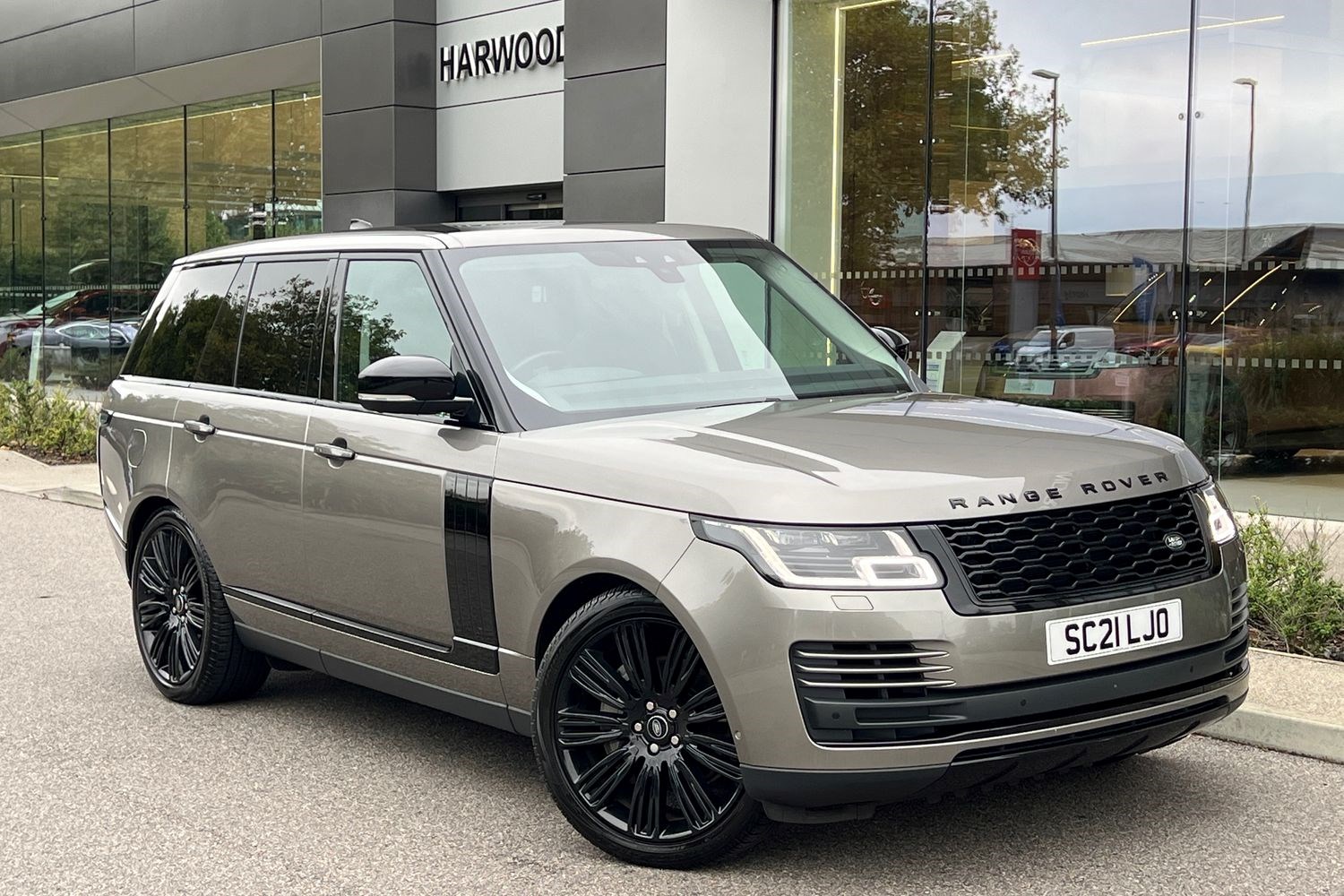 Land Rover Range Rover Listing Image