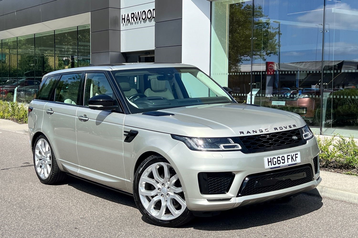 Land Rover Range Rover Sport Listing Image