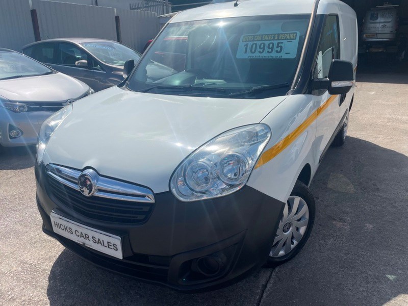 Vauxhall Combo Listing Image