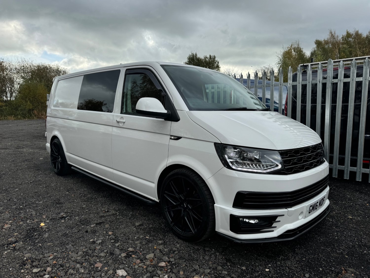 Volkswagen Transporter Listing Image