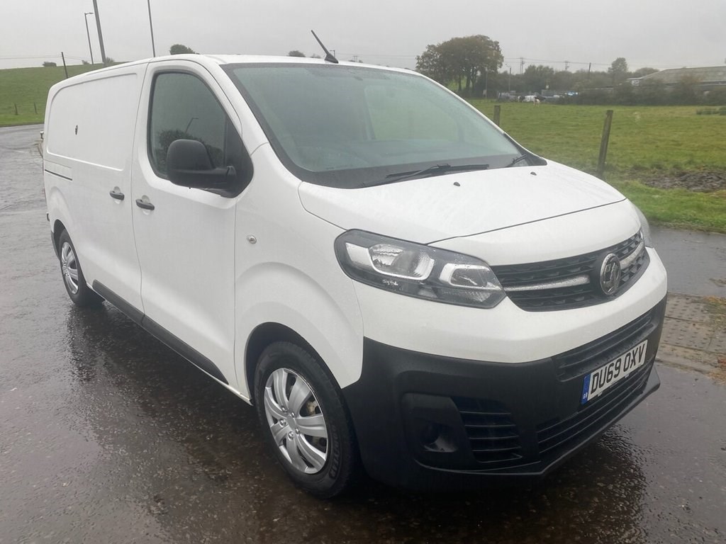 Vauxhall Vivaro Listing Image