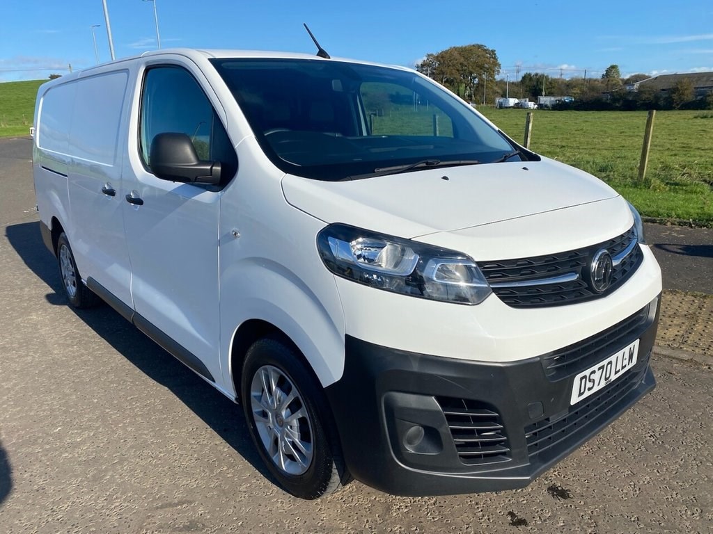 Vauxhall Vivaro Listing Image