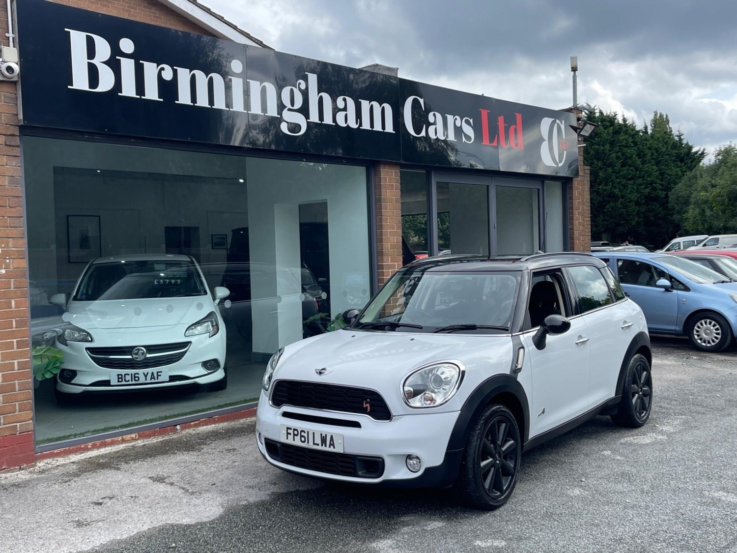 MINI Countryman Listing Image