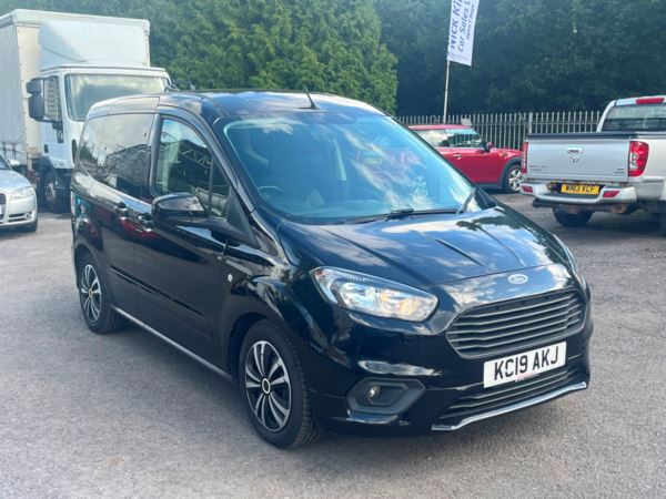 2019 (19) Ford Tourneo Courier 1.5 TDCi Zetec 5dr For Sale In Cinderford, Gloucestershire