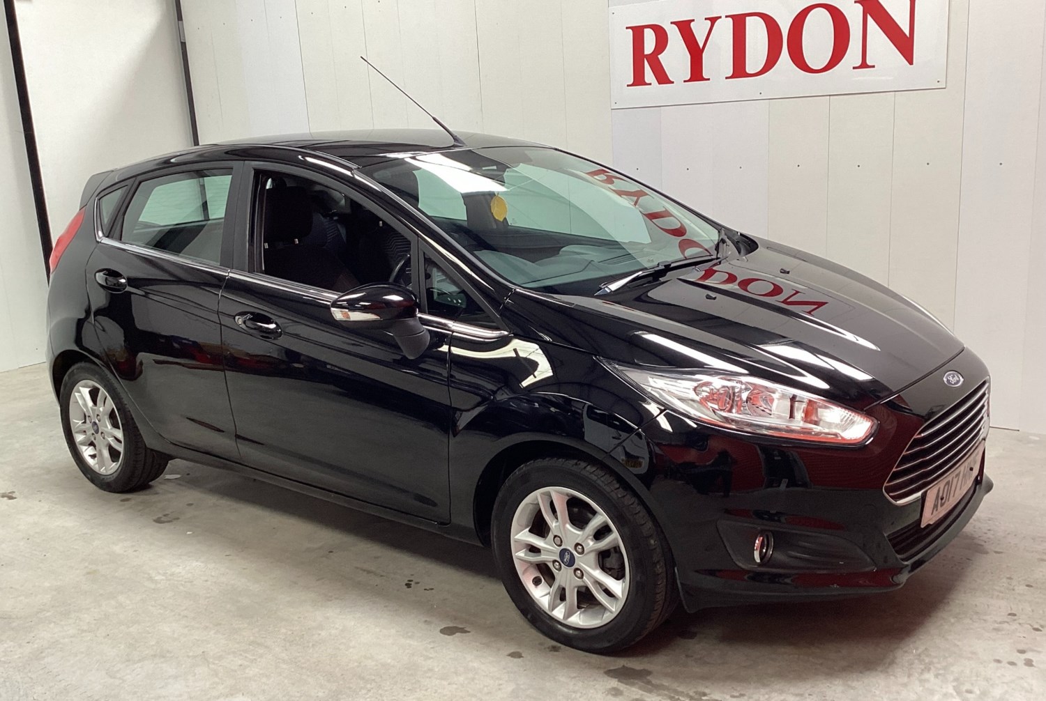 Ford Fiesta Listing Image