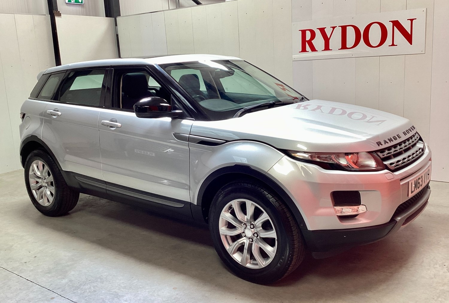 Land Rover Range Rover Evoque Listing Image