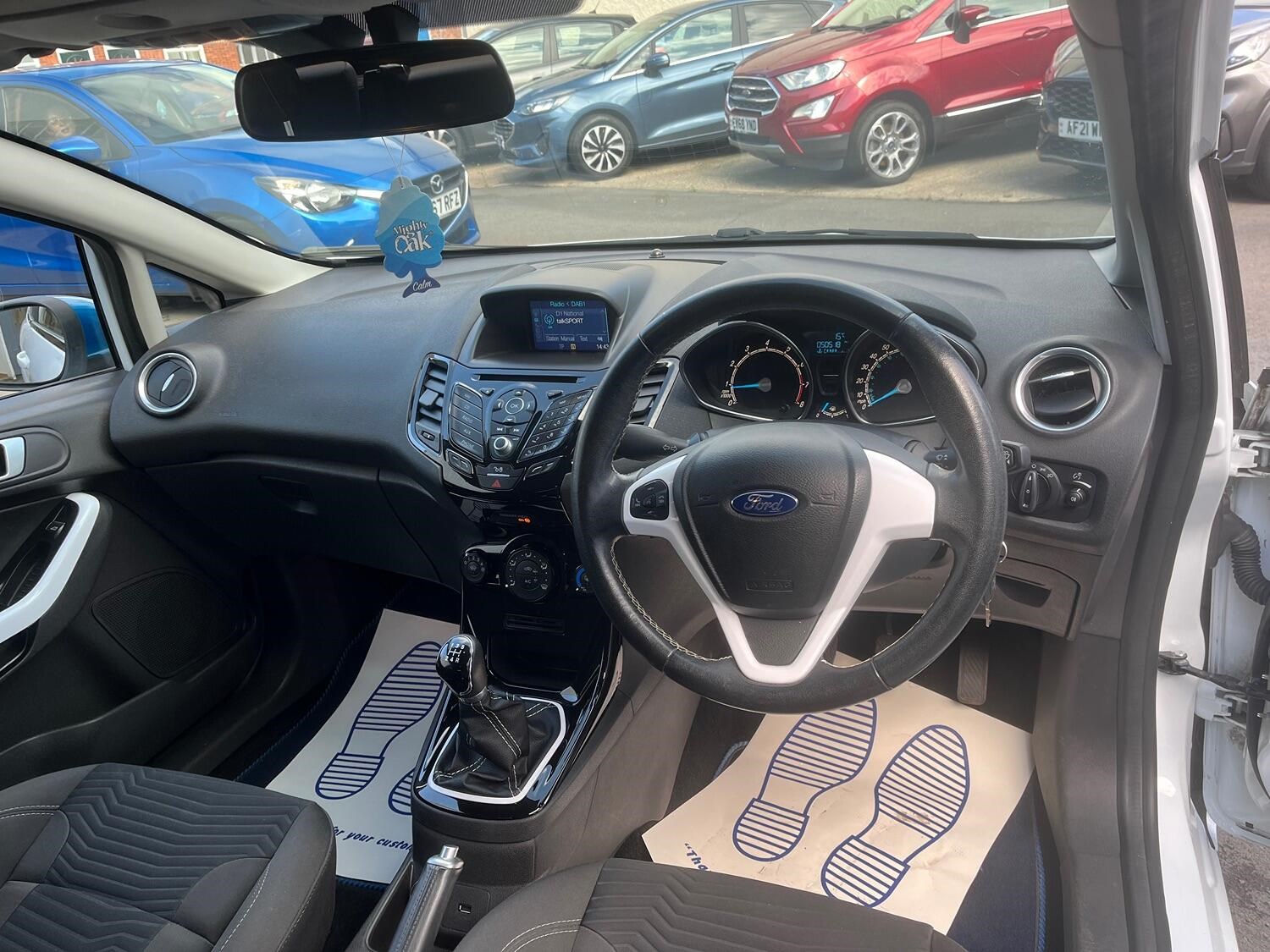 Ford Fiesta Listing Image