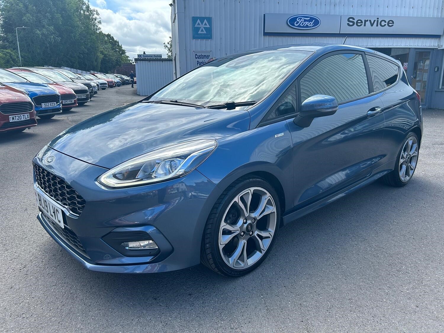 Ford Fiesta Listing Image