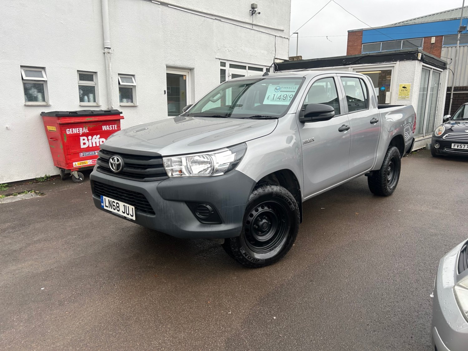 Toyota Hilux Listing Image