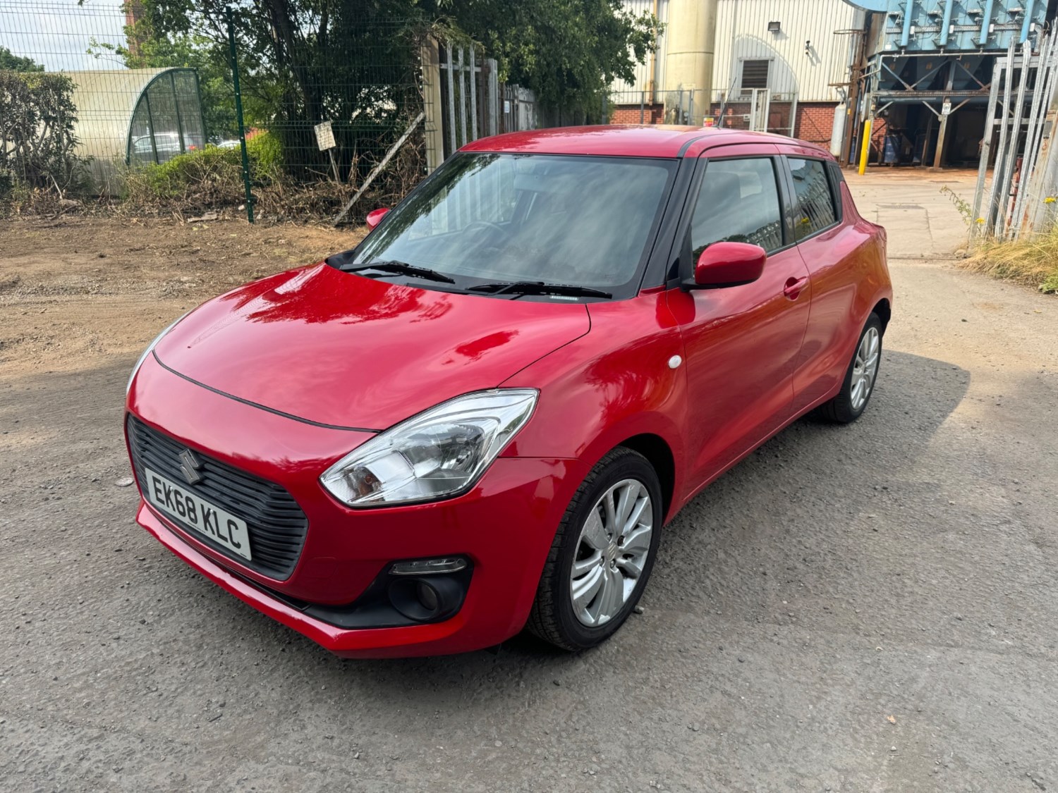 Suzuki Swift Listing Image