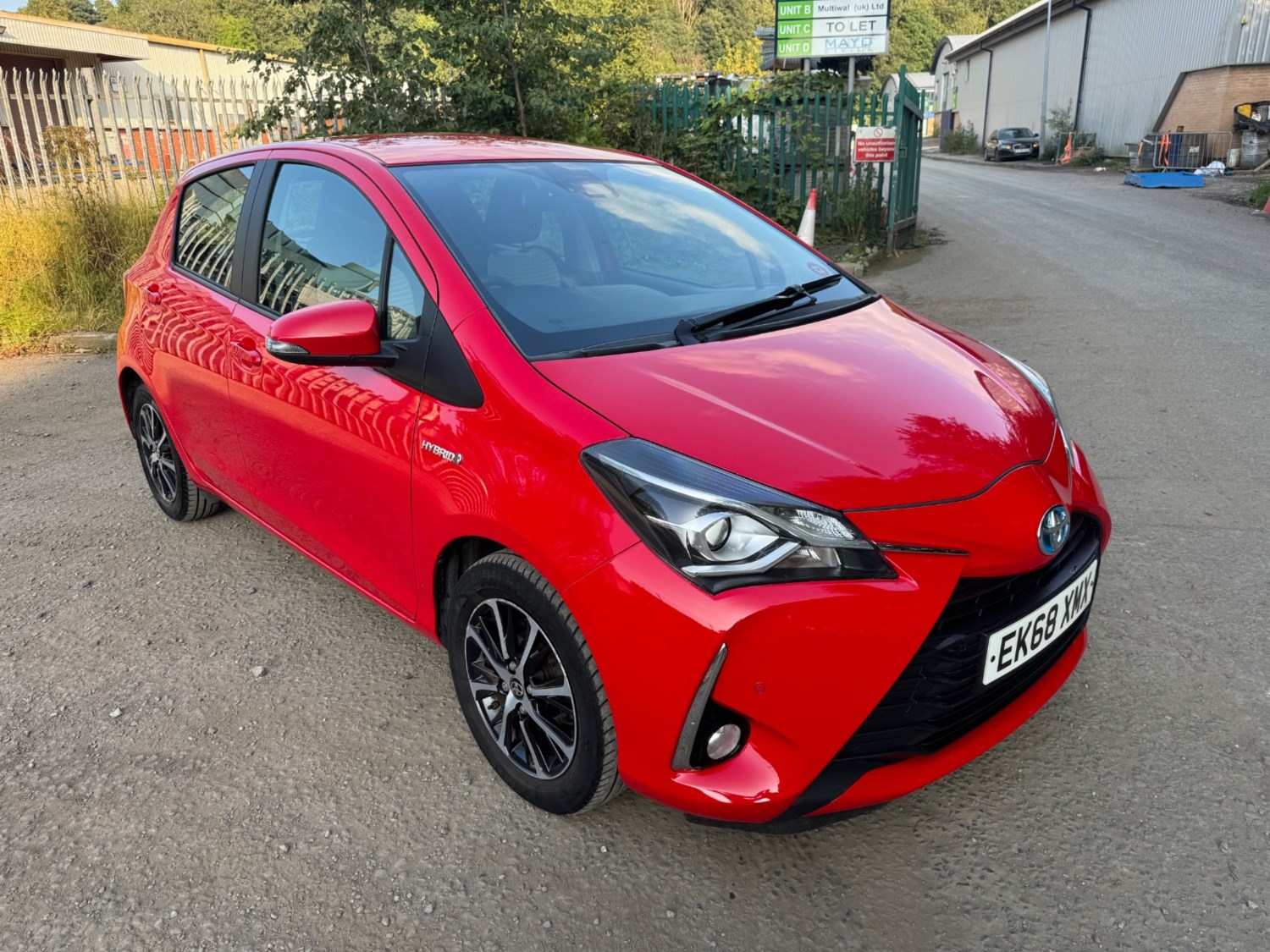 Toyota Yaris Listing Image