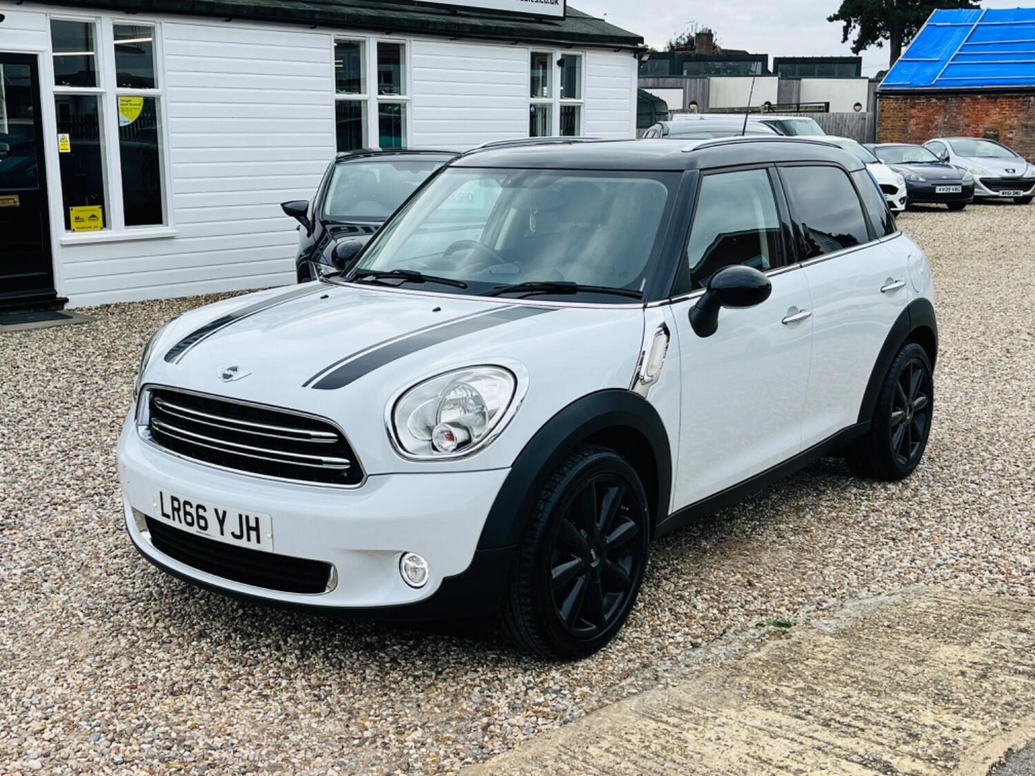 MINI Countryman Listing Image