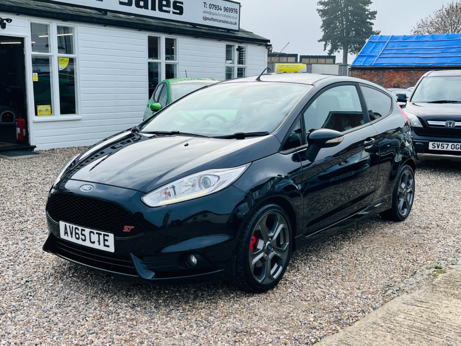 Ford Fiesta Listing Image