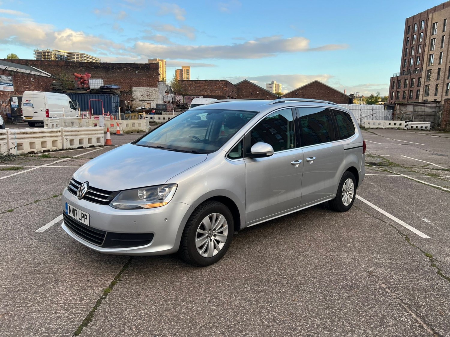 Volkswagen Sharan Listing Image