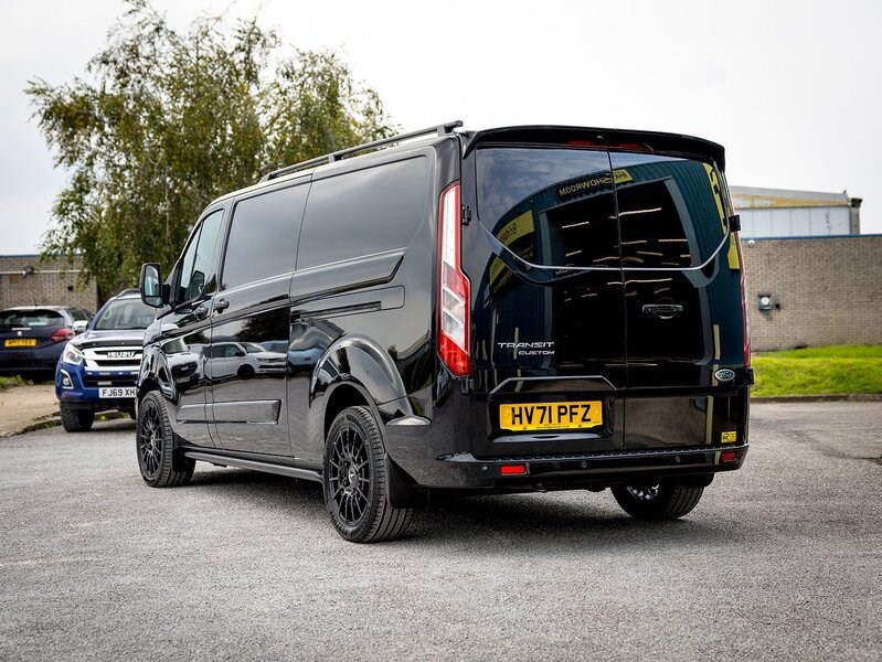 Ford Transit Custom Listing Image