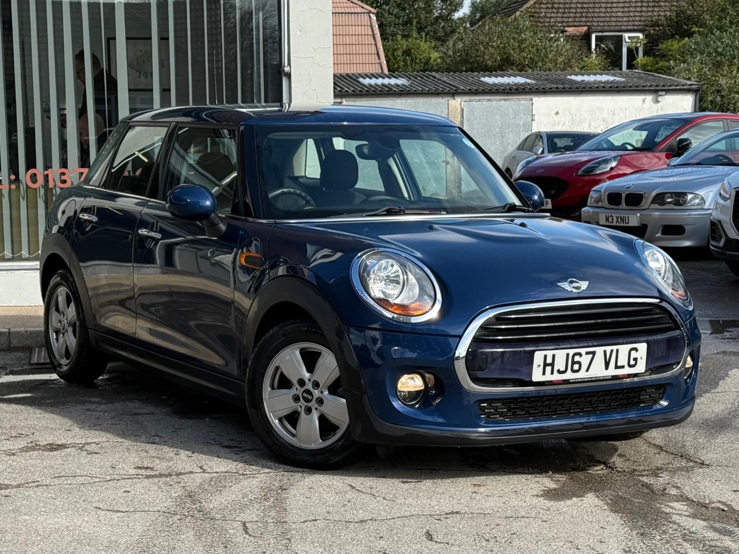 MINI Hatch Listing Image