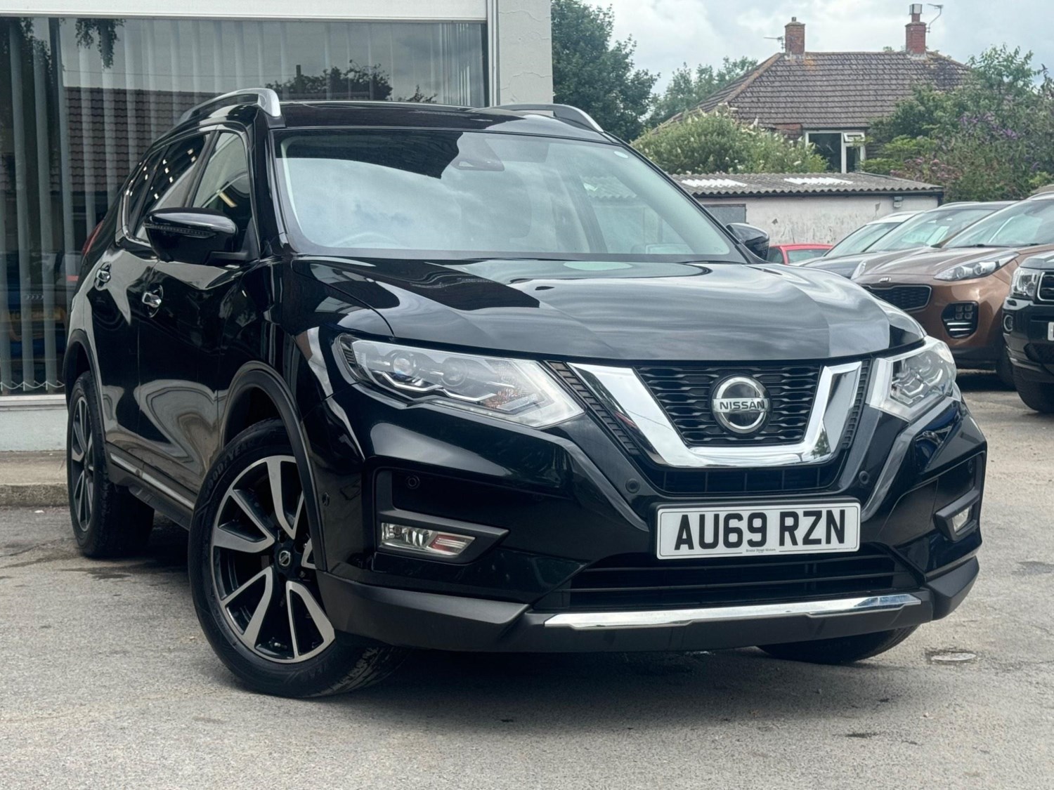 Nissan X-Trail Listing Image