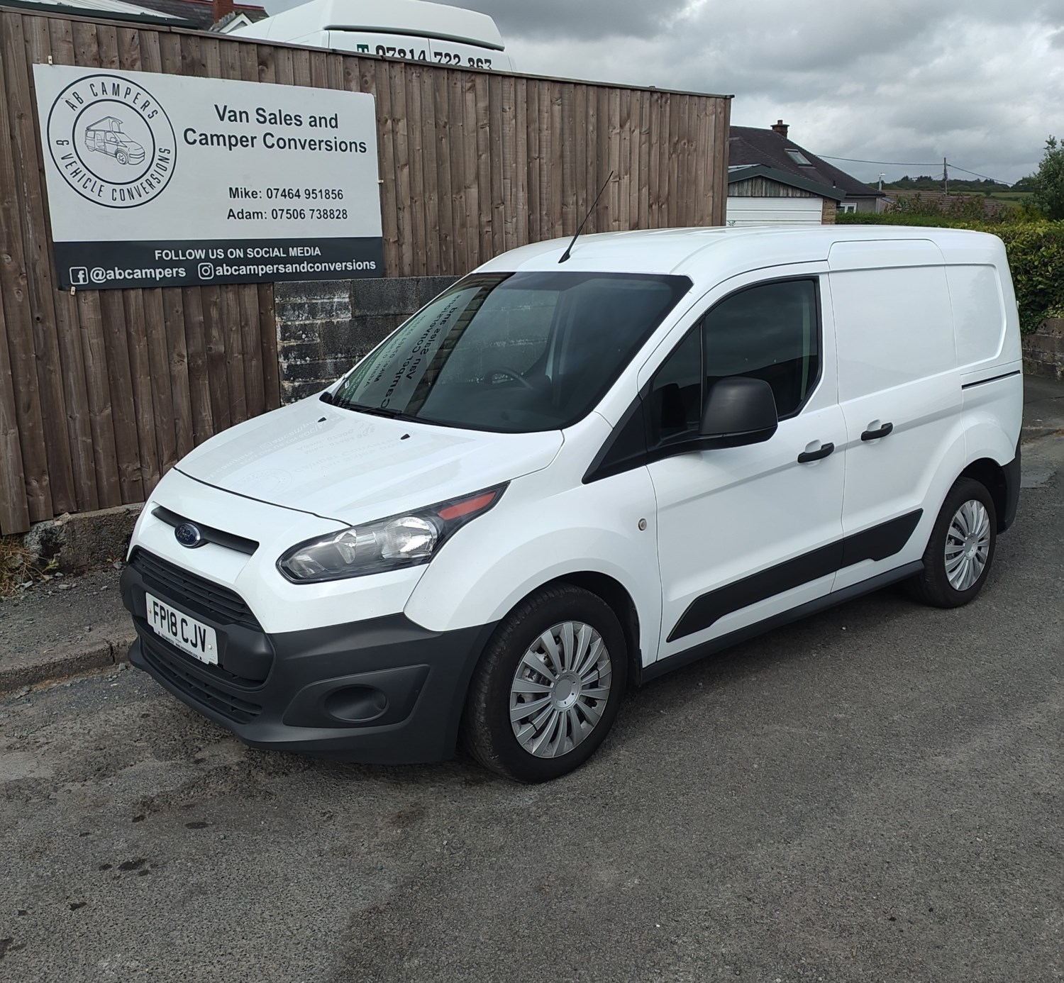 Ford Transit Connect Listing Image