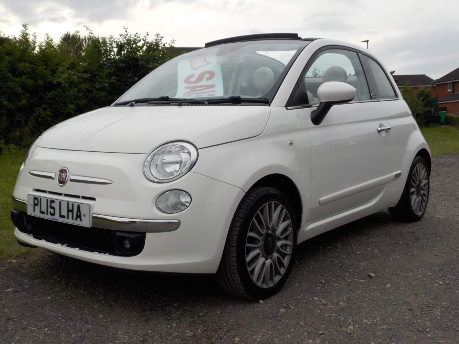 Fiat 500C Listing Image