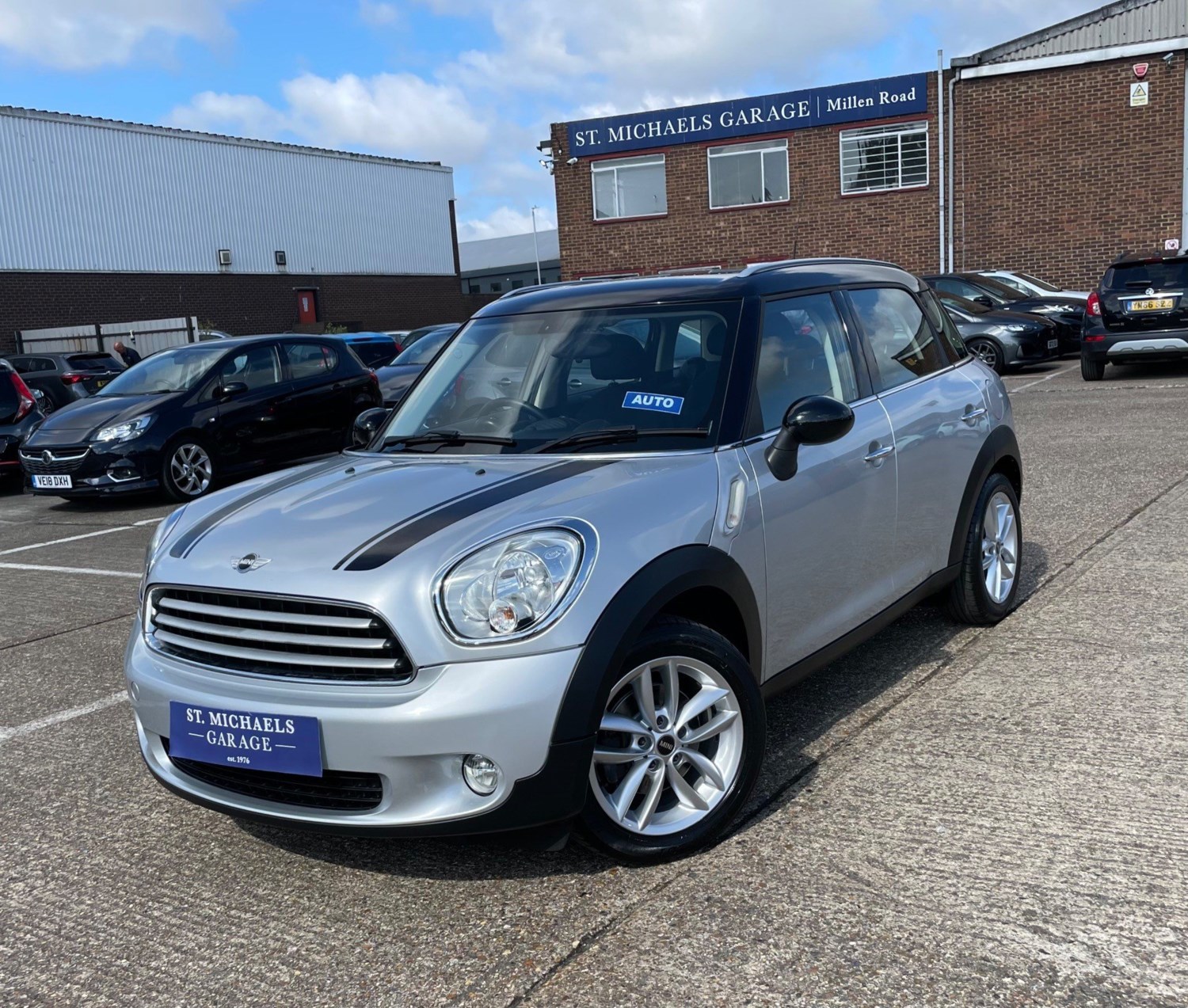 MINI Countryman Listing Image