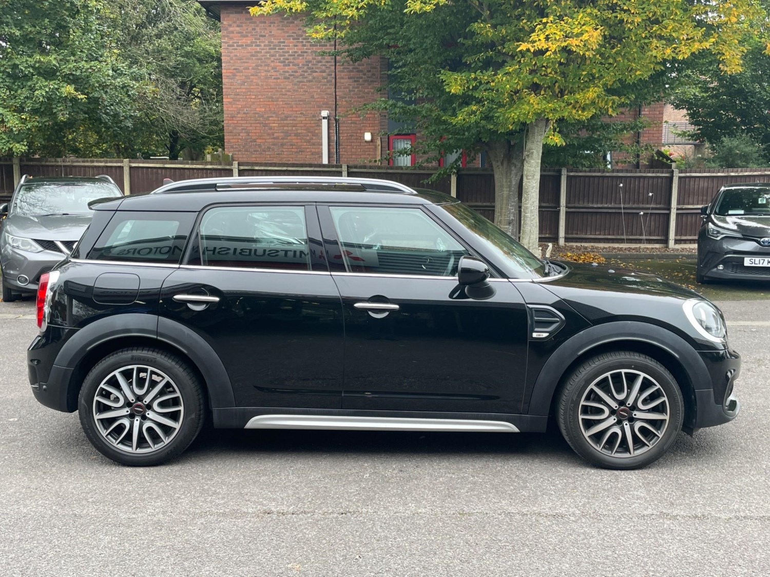 MINI Countryman Listing Image