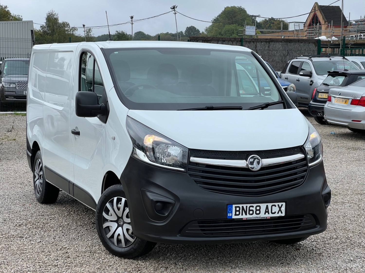 Vauxhall Vivaro Listing Image