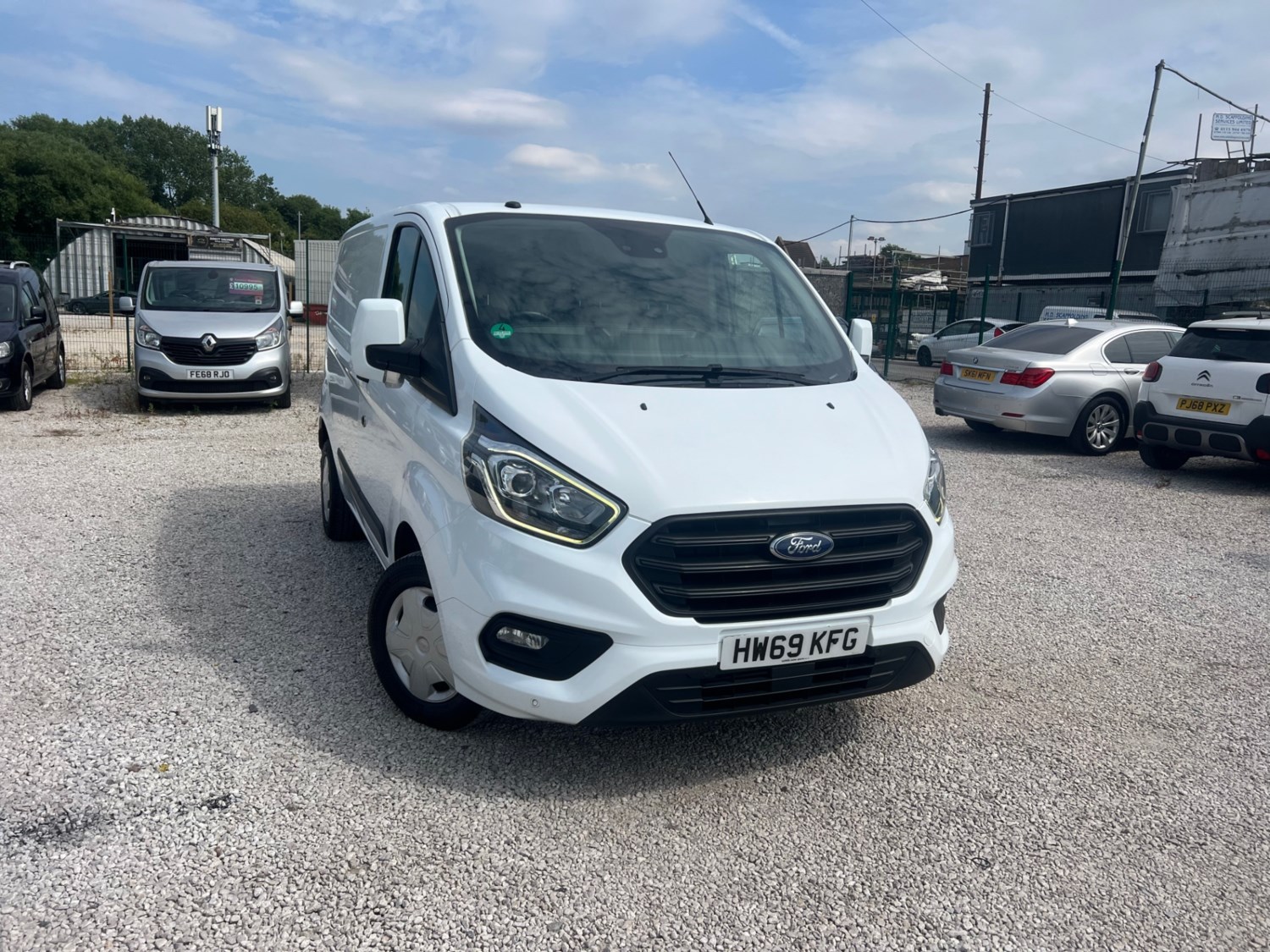 Ford Transit Custom Listing Image