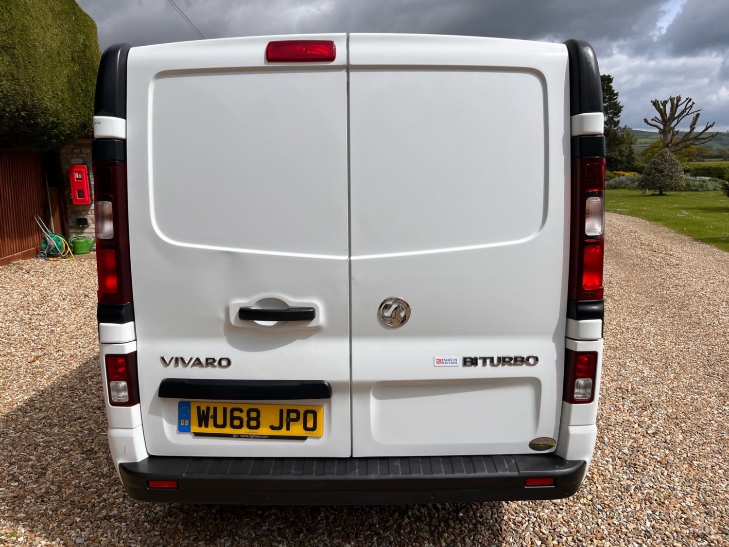 Vauxhall Vivaro Listing Image