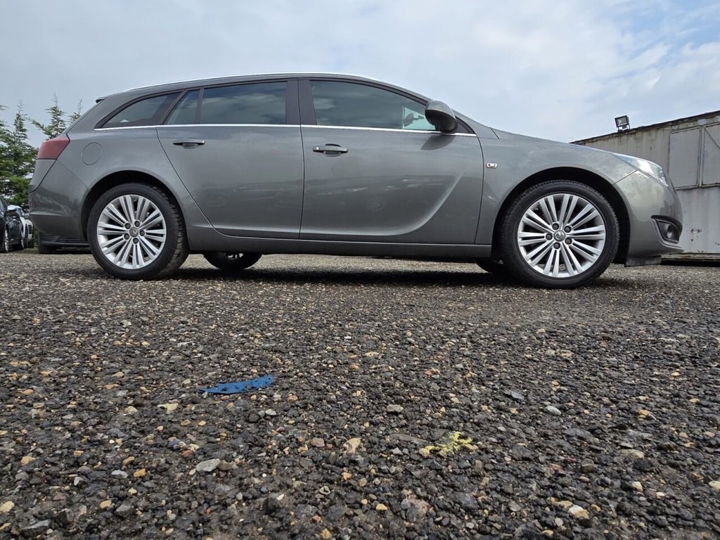 Vauxhall Insignia Listing Image