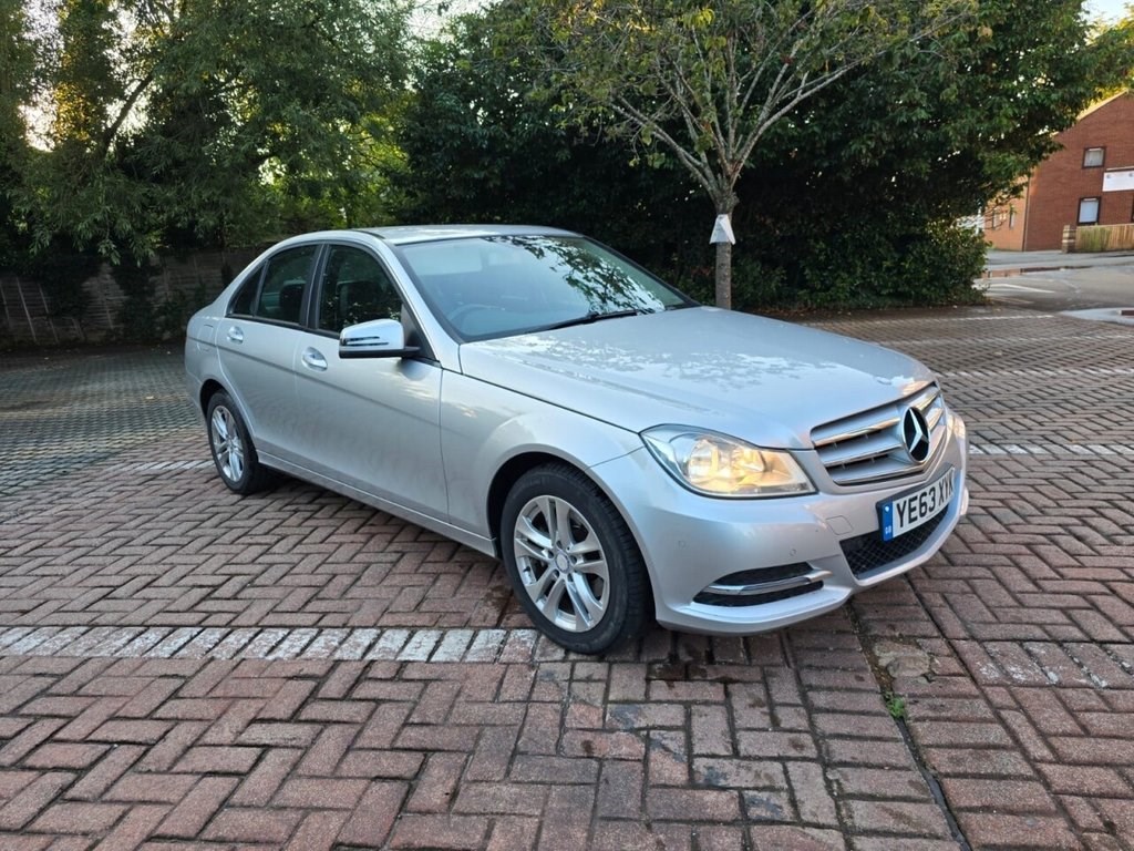 Mercedes-Benz C-Class Listing Image