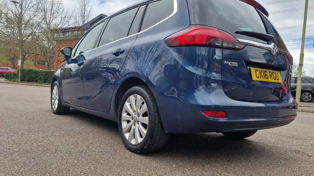 Vauxhall Zafira Tourer Listing Image