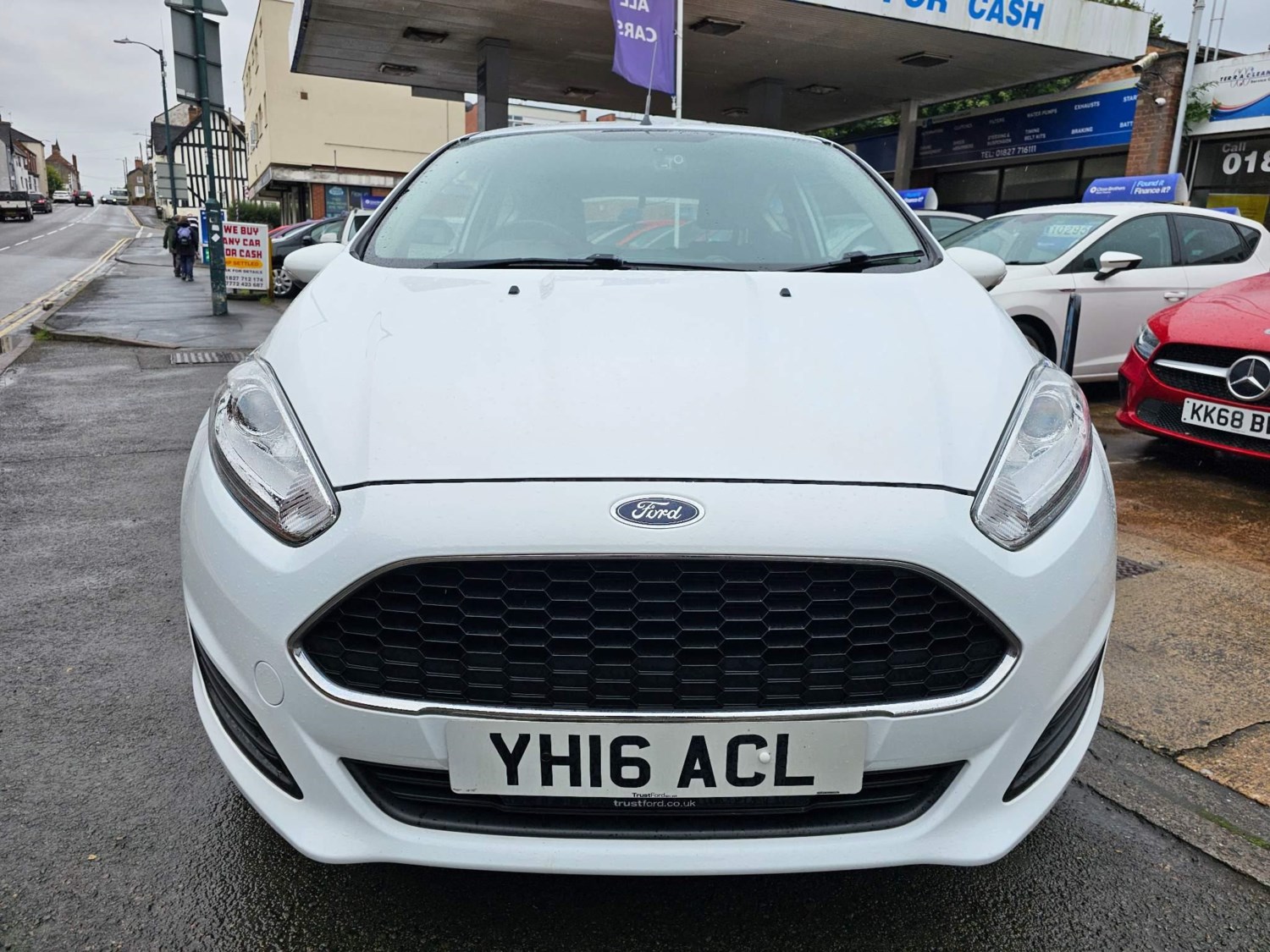 Ford Fiesta Listing Image