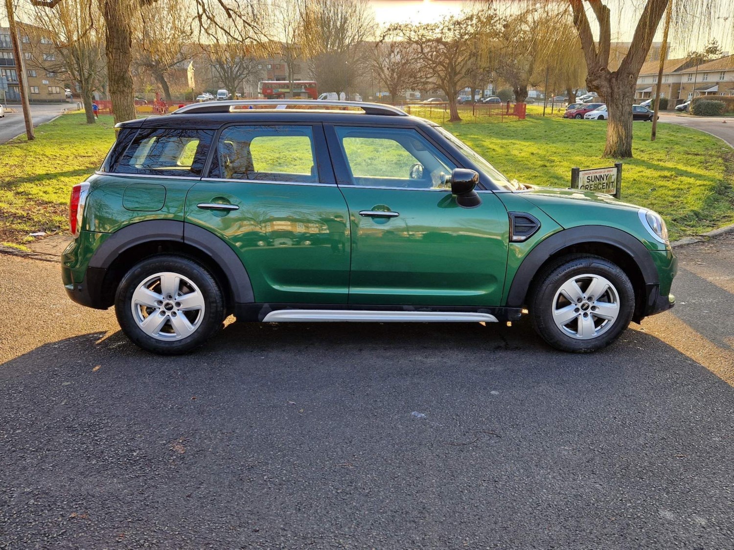 MINI Countryman Listing Image