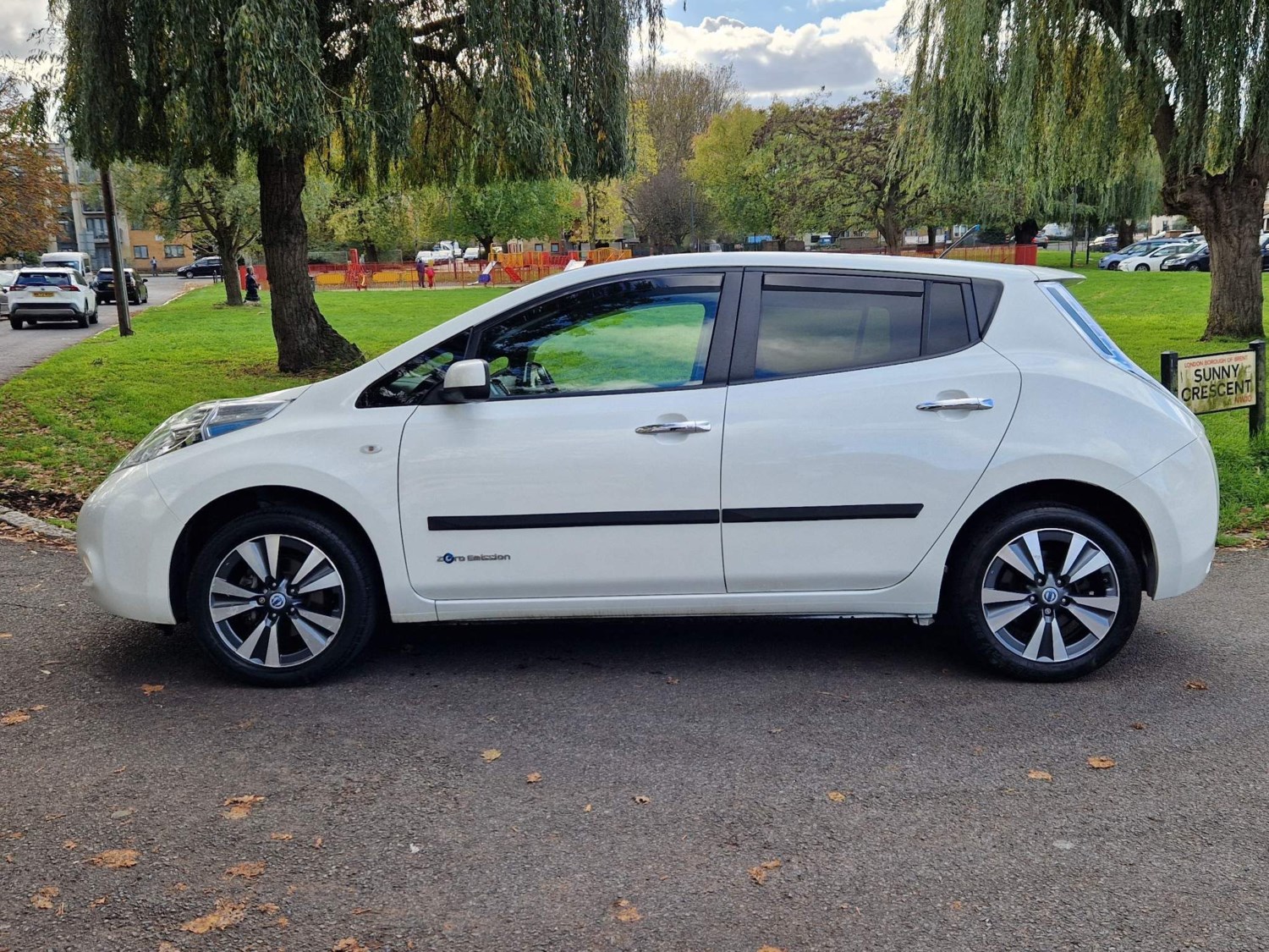 Nissan Leaf Listing Image