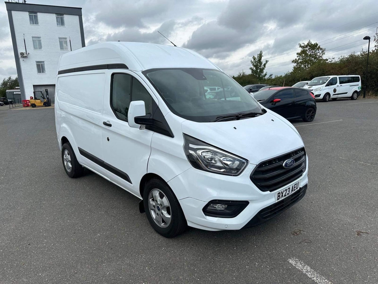 Ford Transit Custom Listing Image