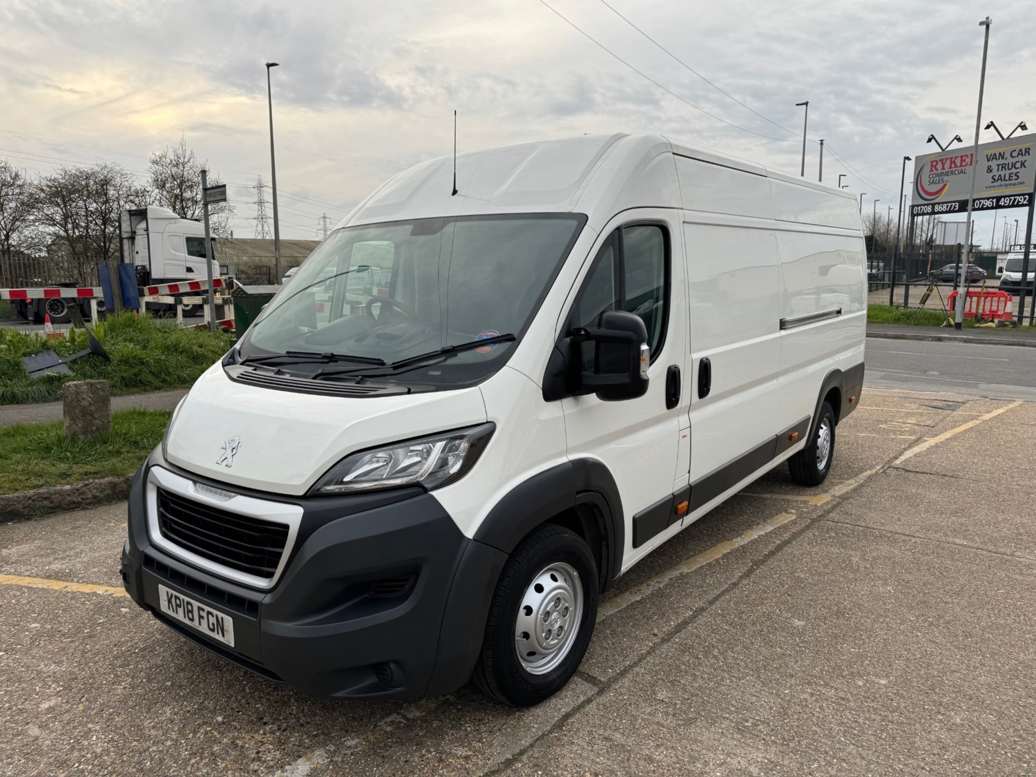 Peugeot Boxer Listing Image