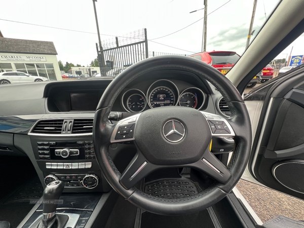 Mercedes-Benz C-Class Listing Image