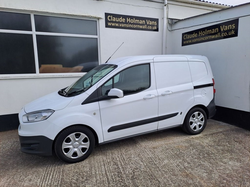 Ford Transit Courier Listing Image